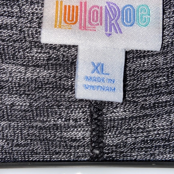 🆕 NWT LULAROE JOY COVER UP🆕 - Picture 8 of 12